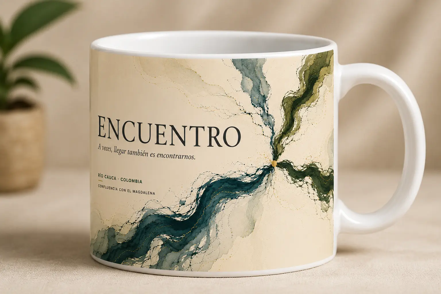 Mug VERBO 'A veces, llegar también es encontrarnos', arte editorial abstracto del Río Cauca en su confluencia con el Magdalena, Colombia